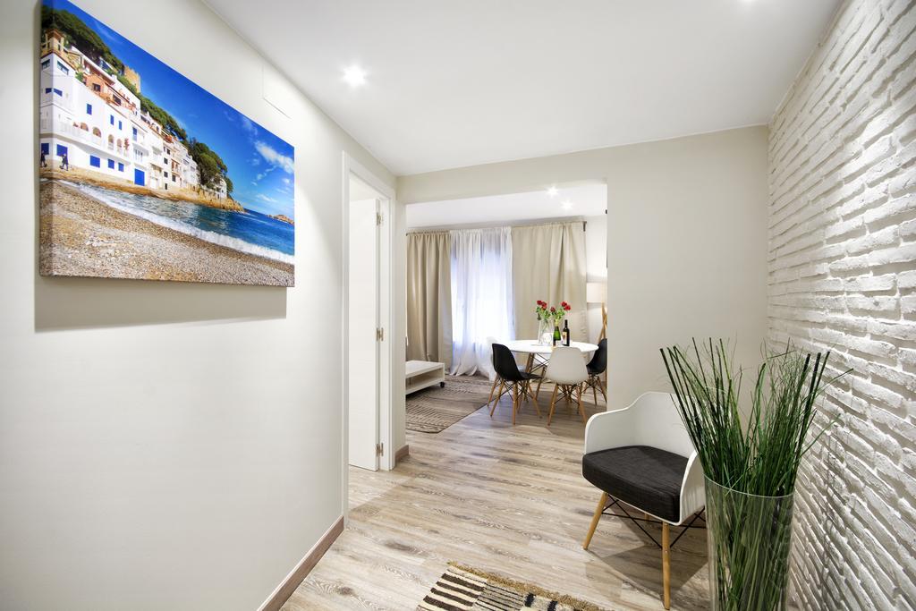 Eixample Building Apartments By Mercedes Heritage 바르셀로나 외부 사진